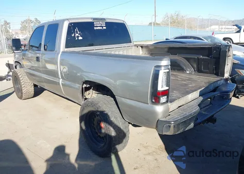 2003 Chevrolet Silverado 1500 Ls from USA, damaged, VIN 2GCEC19T331328277